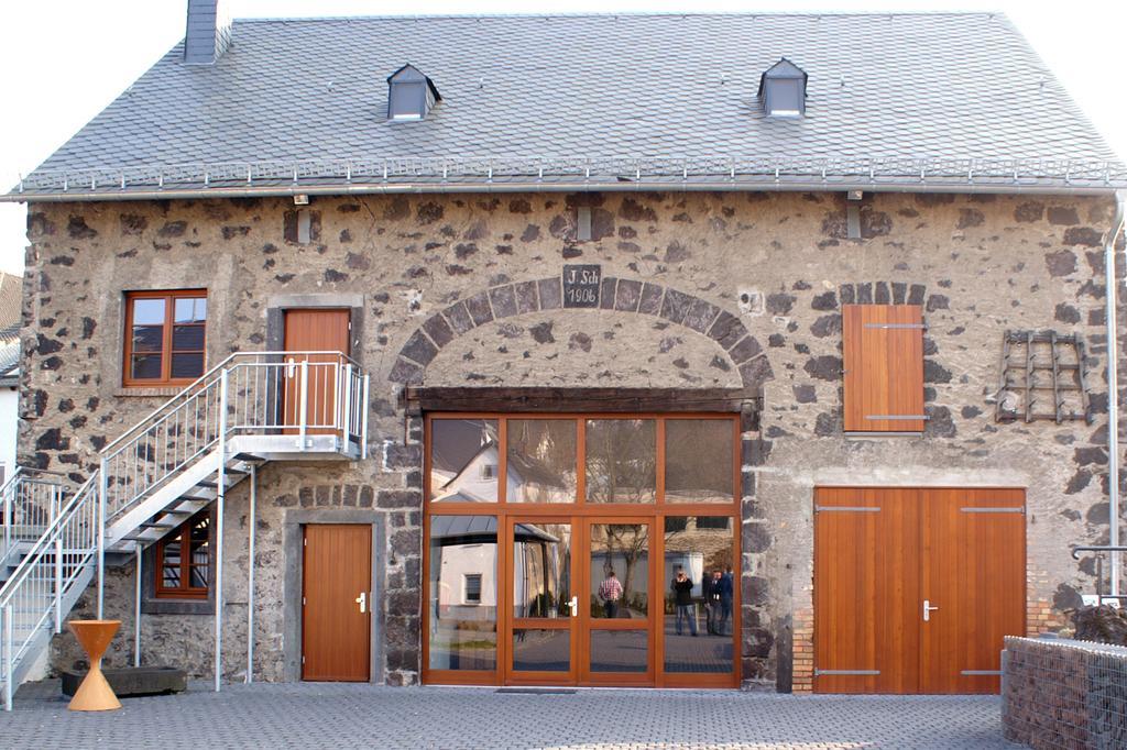 Hotel Burgklause Nickenich Exteriér fotografie