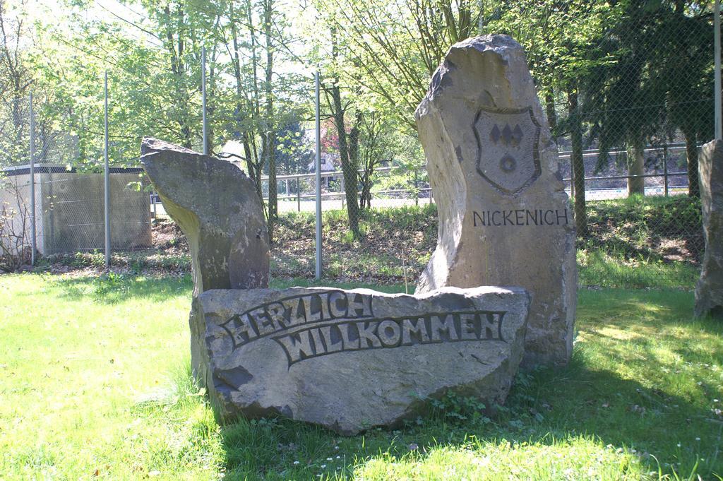 Hotel Burgklause Nickenich Exteriér fotografie